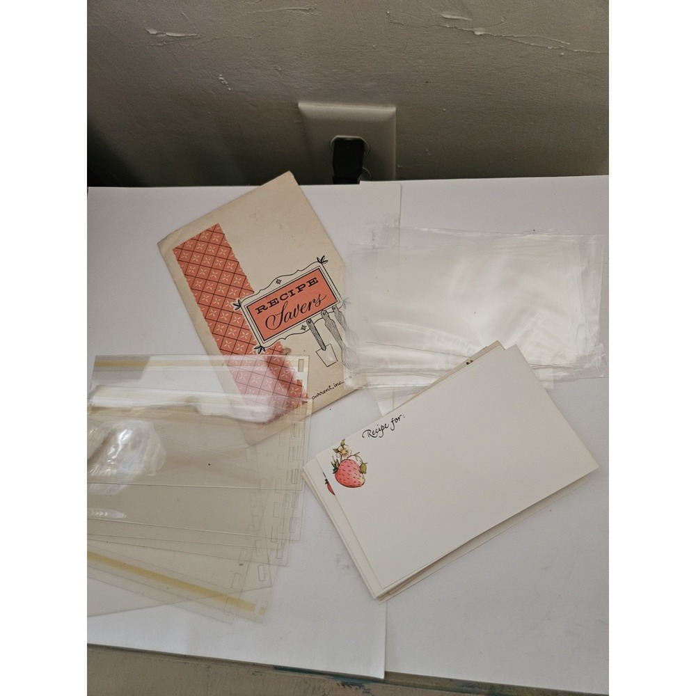 Vintage 5x3 Recipe Cards (13) Plastic Recipe Sleeves (18) & Recipe Card "Saver"